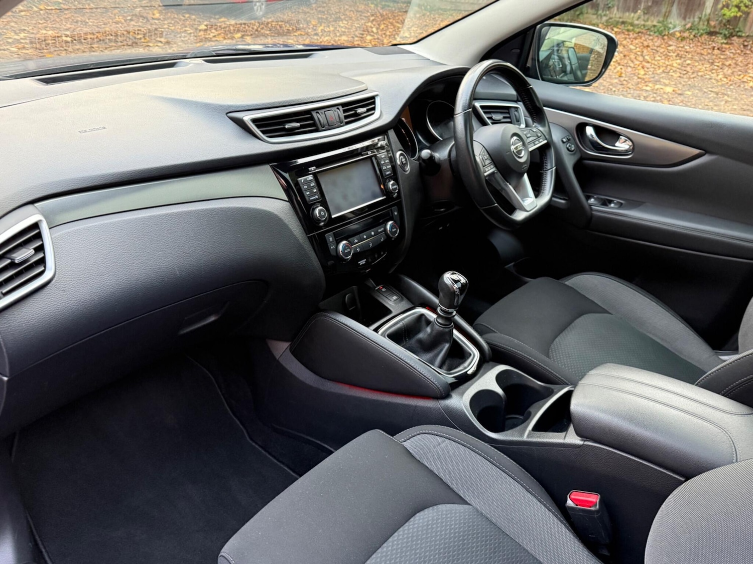 Used Nissan Qashqai 2018 for sale - 76992053: Photo 32