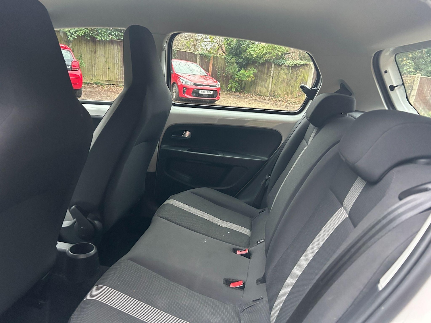 Used Volkswagen up! 2017 for sale - 76239707: Photo 11