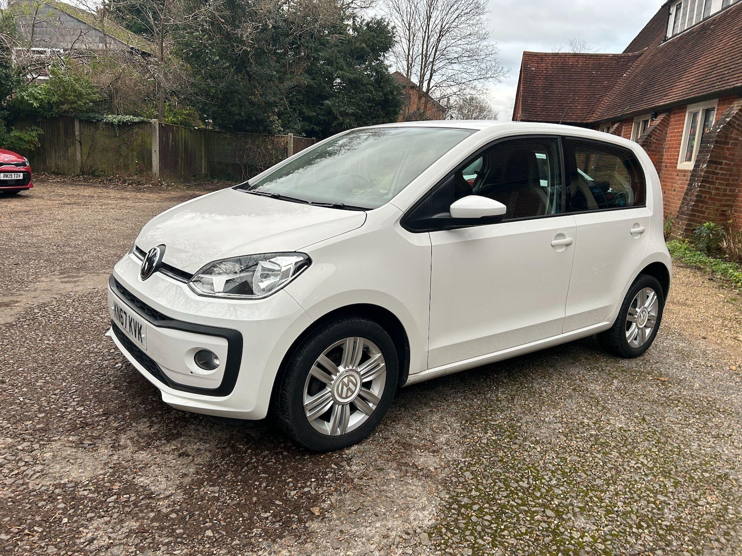 Used Volkswagen up! 2017 for sale - 76239707: Photo 14