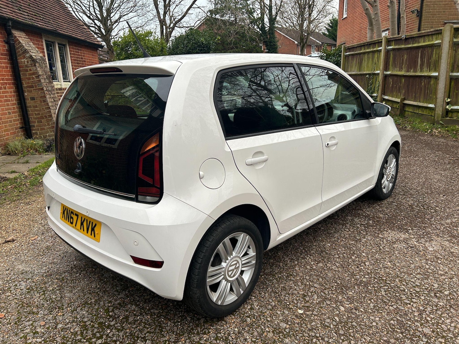 Used Volkswagen up! 2017 for sale - 76239707: Photo 17