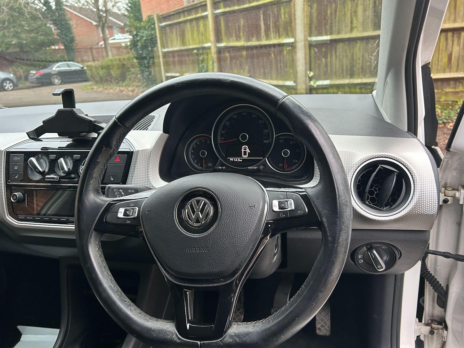 Used Volkswagen up! 2017 for sale - 76239707: Photo 6