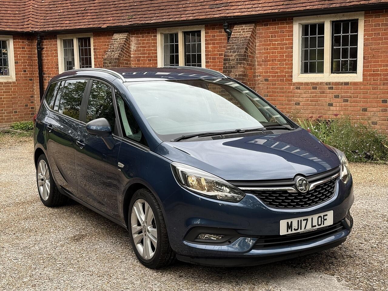 Used Vauxhall Zafira Tourer 2017 for sale - 76175235: Photo 3