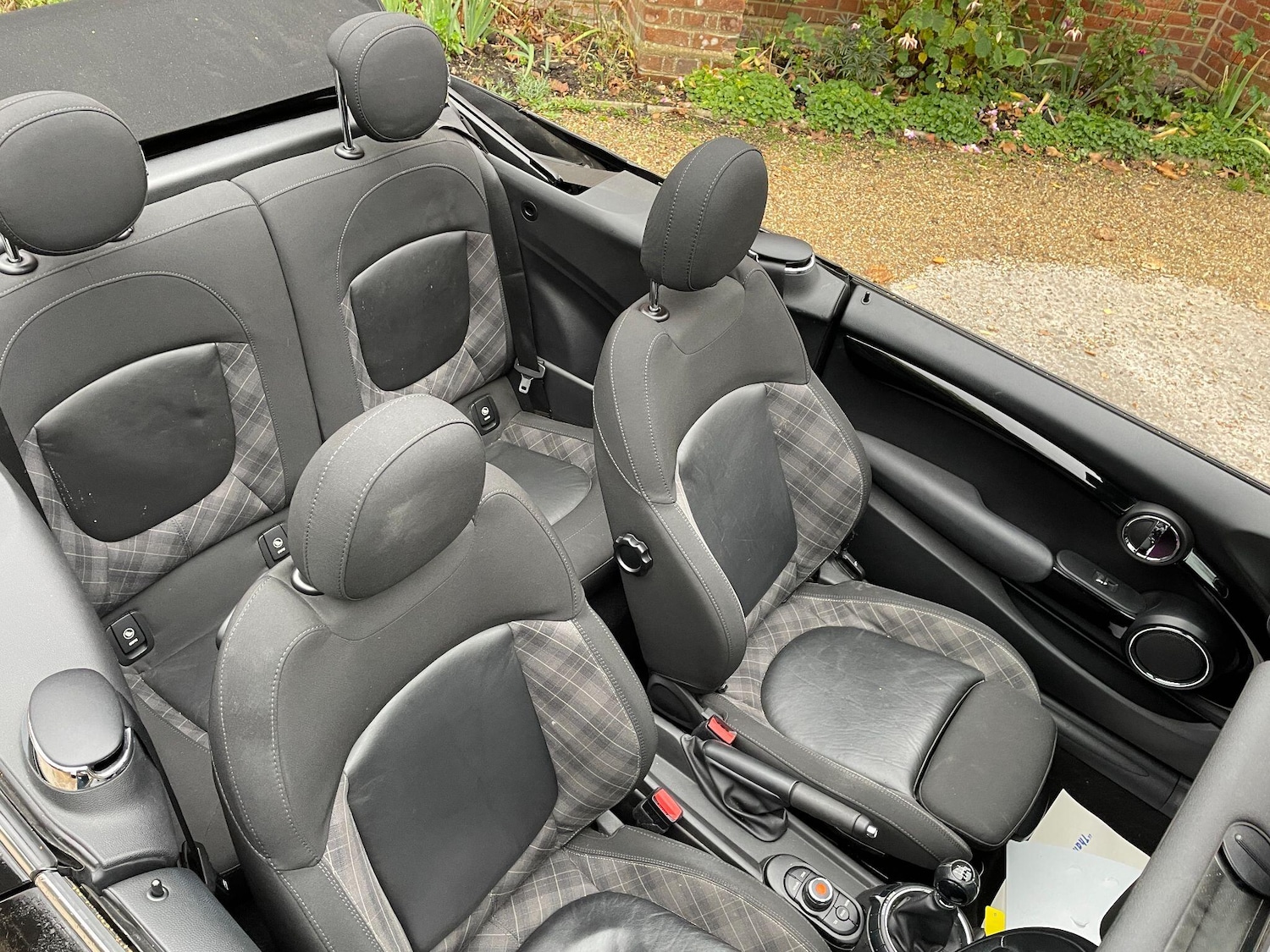 Used MINI Convertible 2017 for sale - 76607500: Photo 14