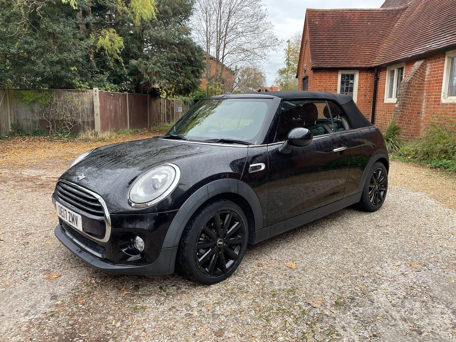 Used MINI Convertible 2017 for sale - 76607500: Photo 18