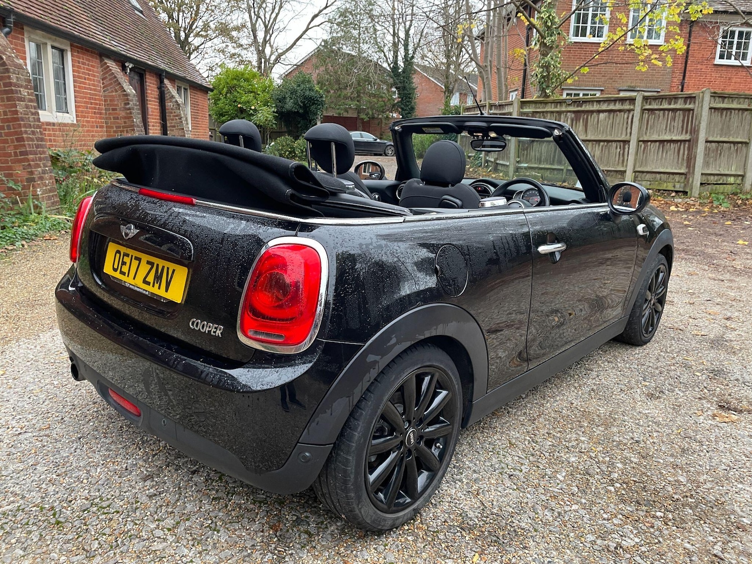 Used MINI Convertible 2017 for sale - 76607500: Photo 27