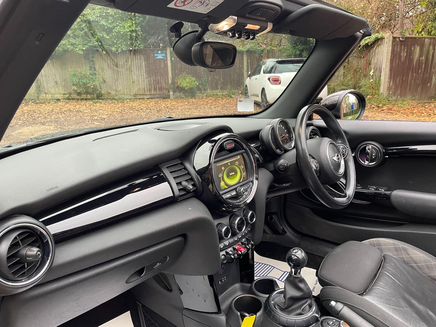 Used MINI Convertible 2017 for sale - 76607500: Photo 4