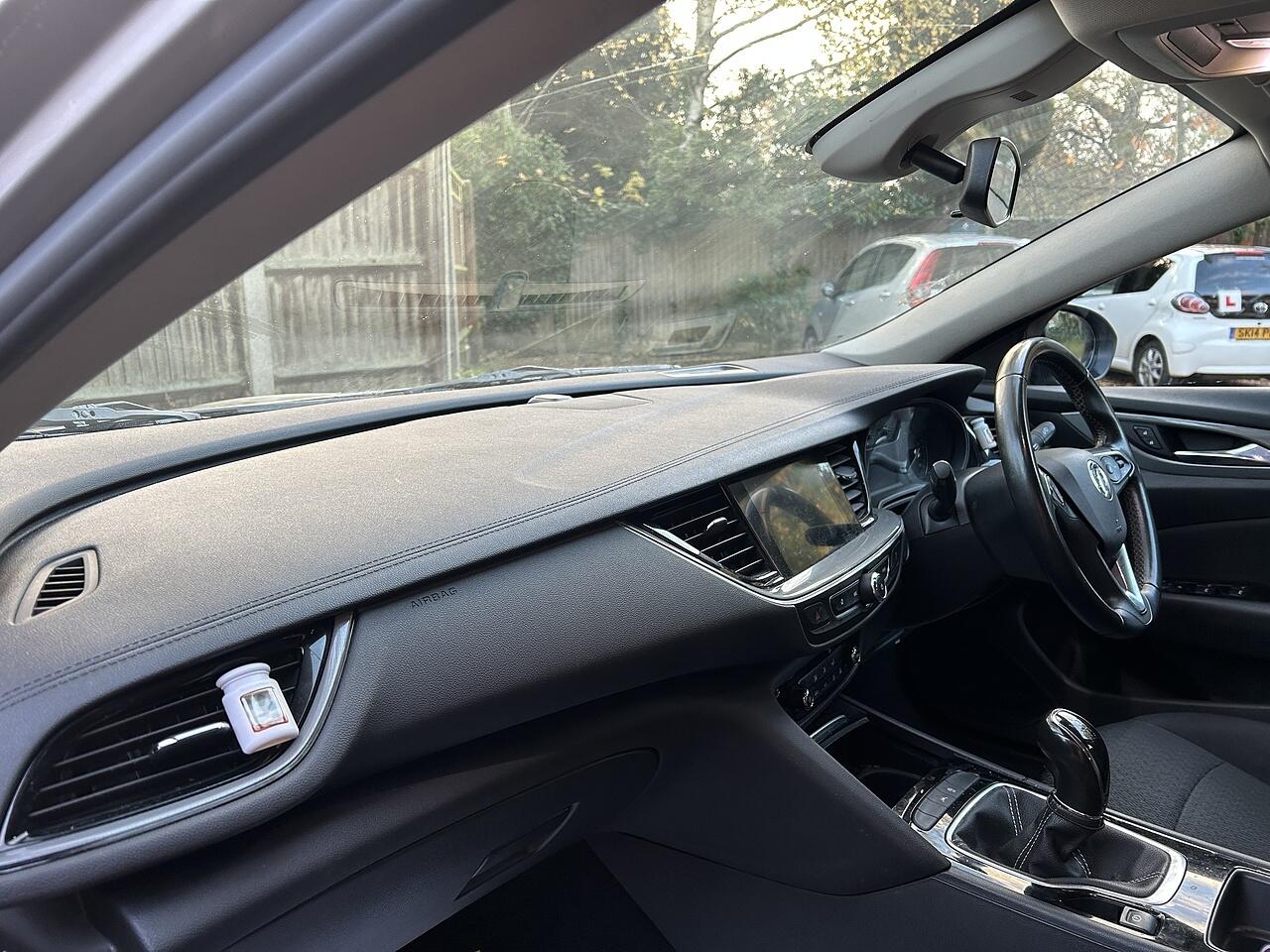 Used Vauxhall Insignia 2018 for sale - 77016550: Photo 4