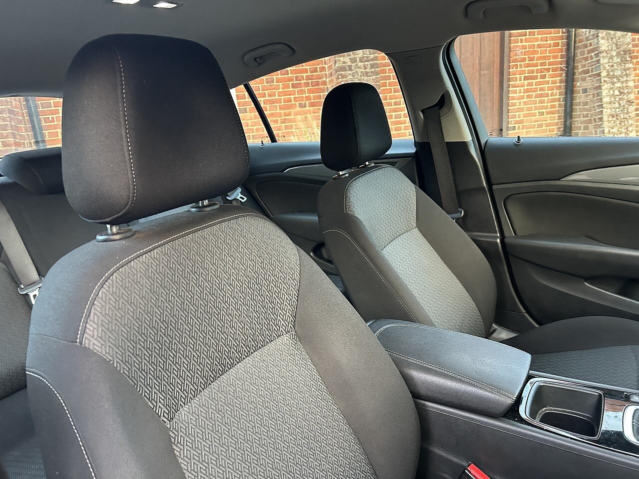 Used Vauxhall Insignia 2018 for sale - 77016550: Photo 8