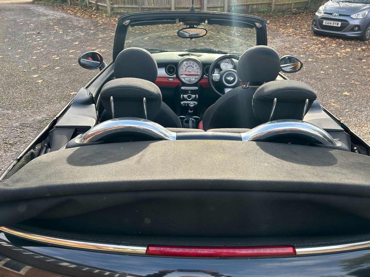 Used MINI Convertible 2010 for sale - 76562035: Photo 17