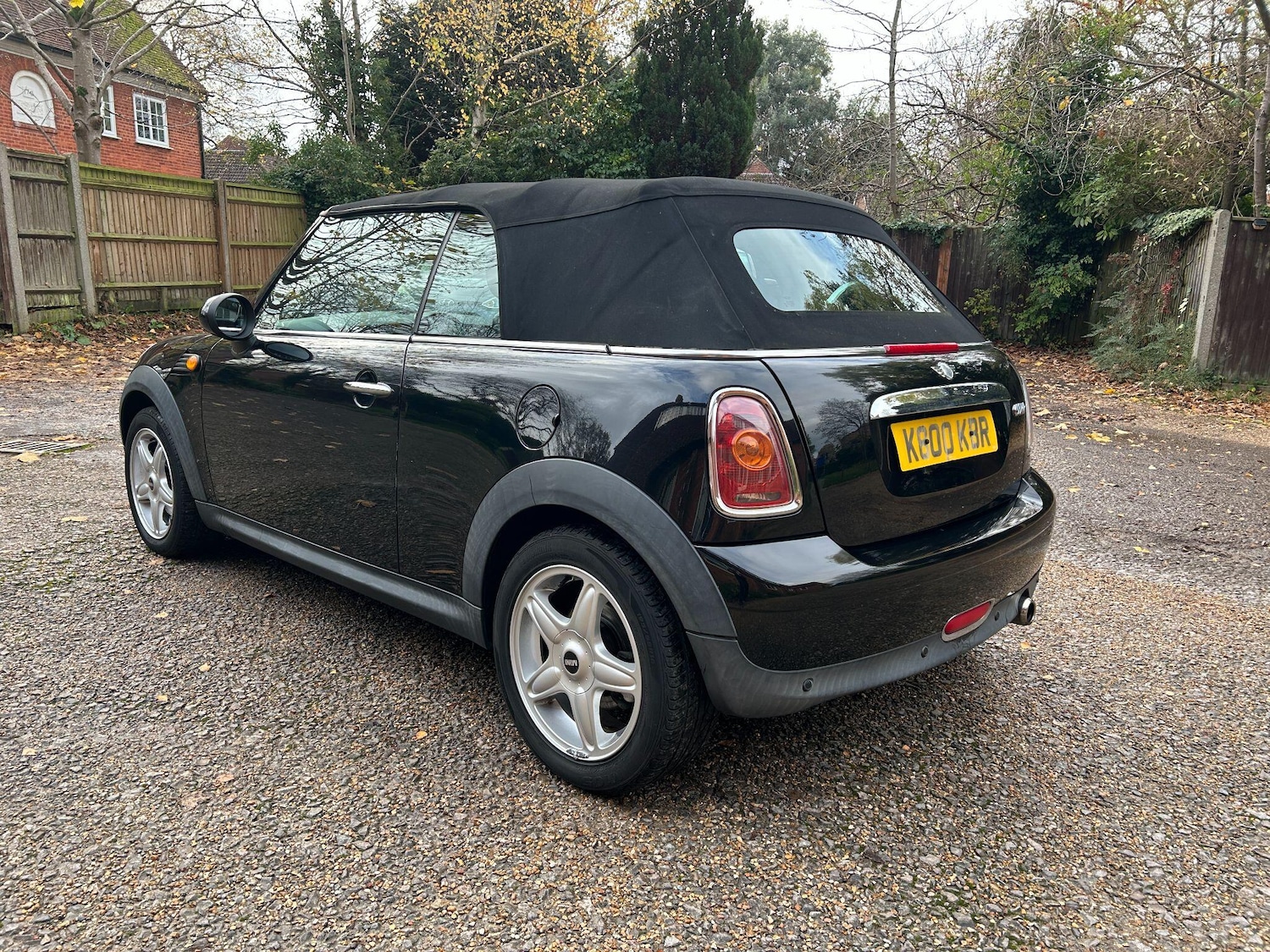 Used MINI Convertible 2010 for sale - 76562035: Photo 20