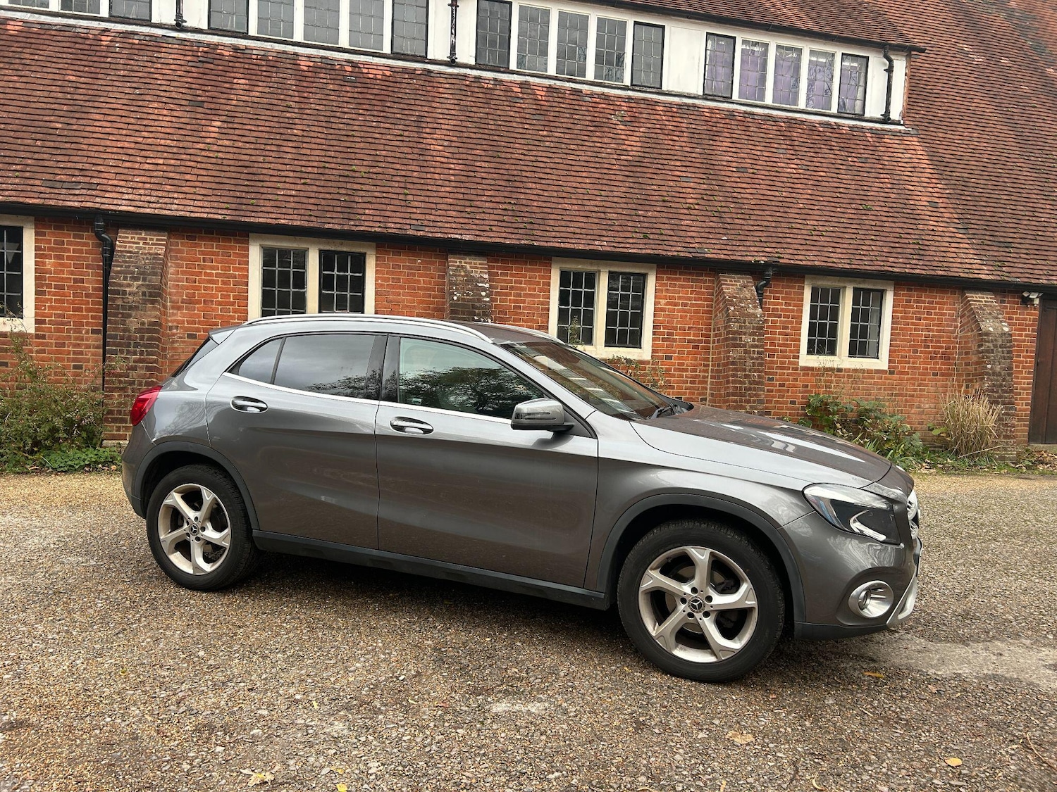 Used Mercedes-Benz GLA 2017 for sale - 76752677: Photo 1