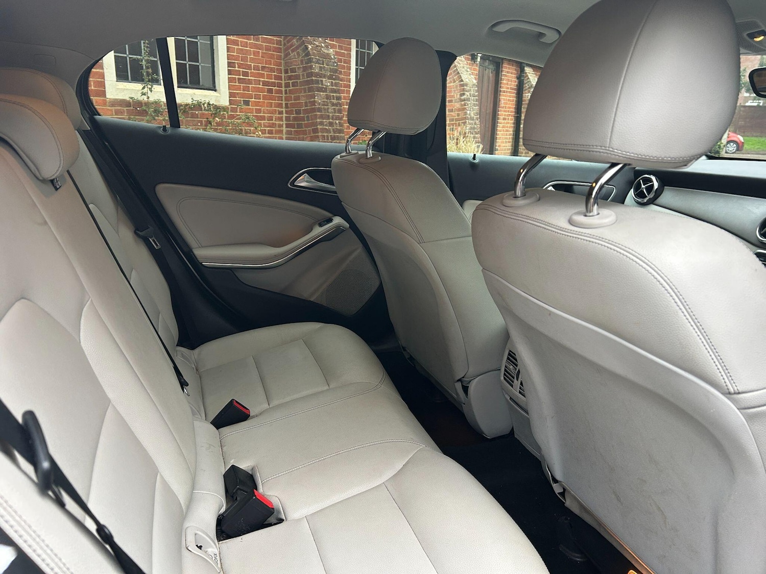 Used Mercedes-Benz GLA 2017 for sale - 76752677: Photo 12