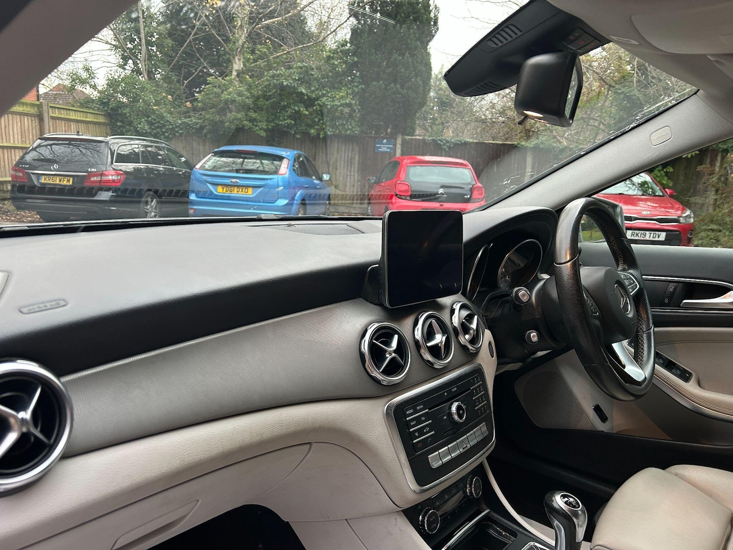 Used Mercedes-Benz GLA 2017 for sale - 76752677: Photo 4