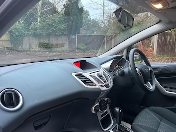 Used Ford Fiesta 2010 for sale - 76866122: Photo