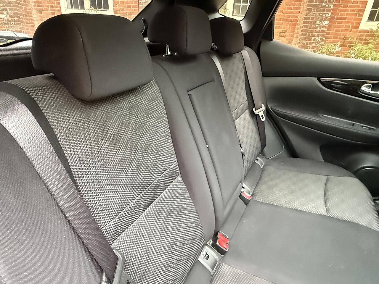 Used Nissan Qashqai 2017 for sale - 76314728: Photo 23