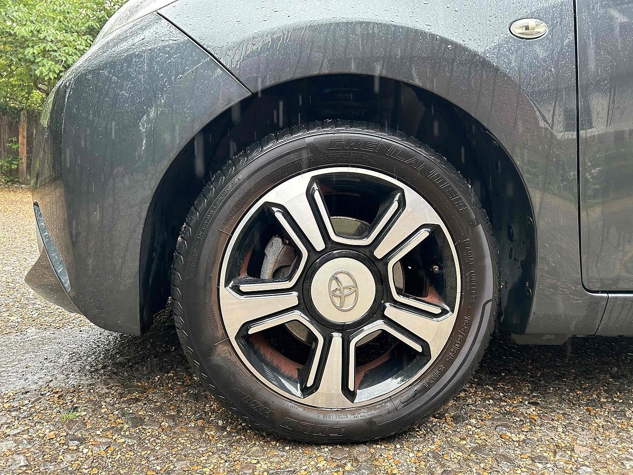 Vehicle 21