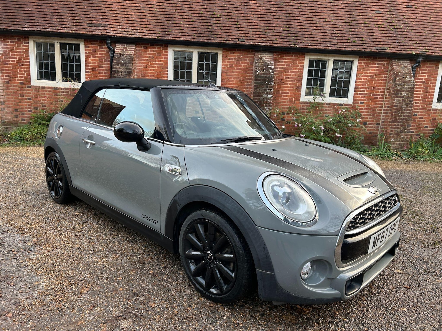 Used MINI Convertible 2017 for sale - 76596929: Photo 20