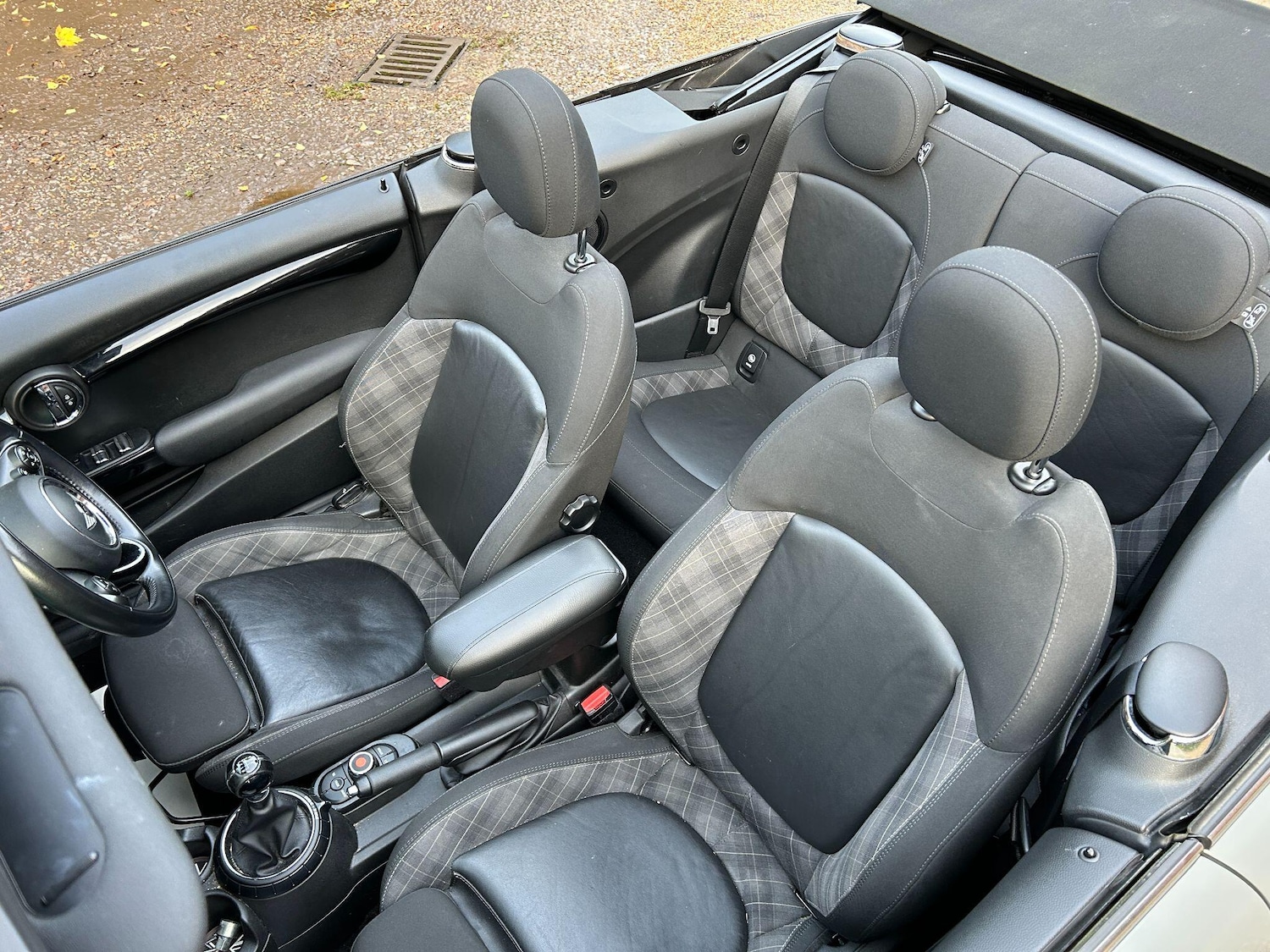 Used MINI Convertible 2017 for sale - 76596929: Photo 9