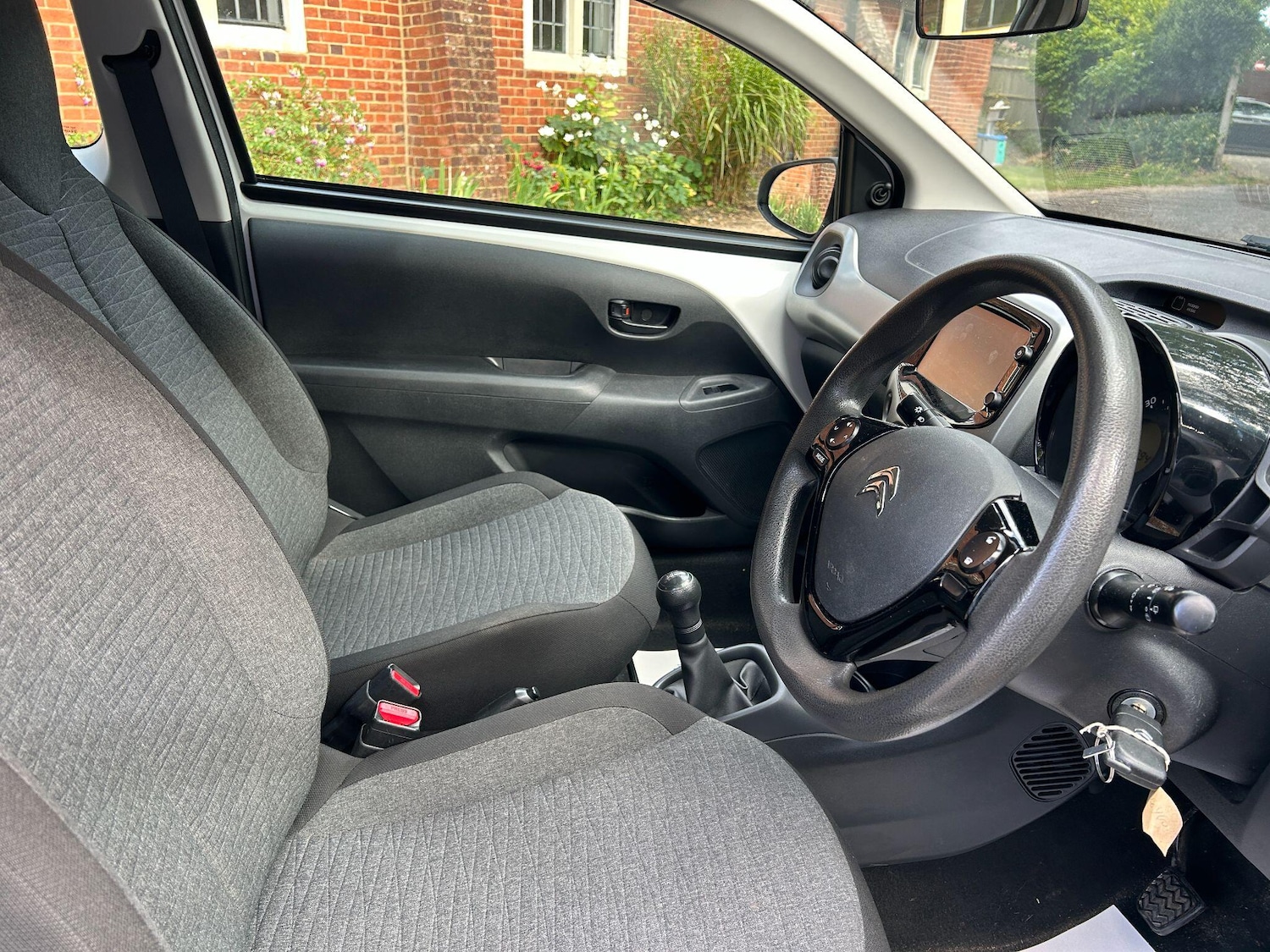 Used Citroen C1 2016 for sale - 76987747: Photo 2