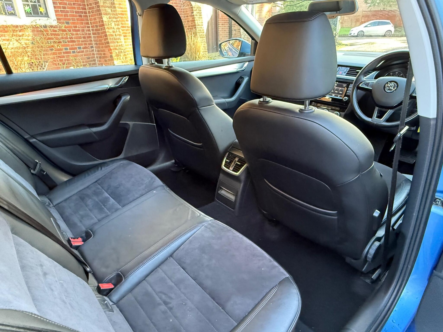 Used Skoda Octavia 2015 for sale - 77057352: Photo 20