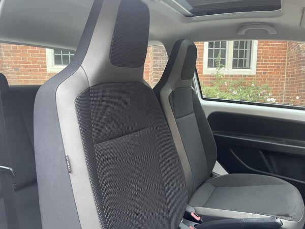 Used Volkswagen up! 2014 for sale - 76284444: Photo 20