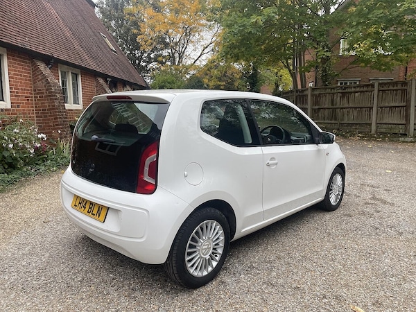 Used Volkswagen up! 2014 for sale - 76284444: Photo 23