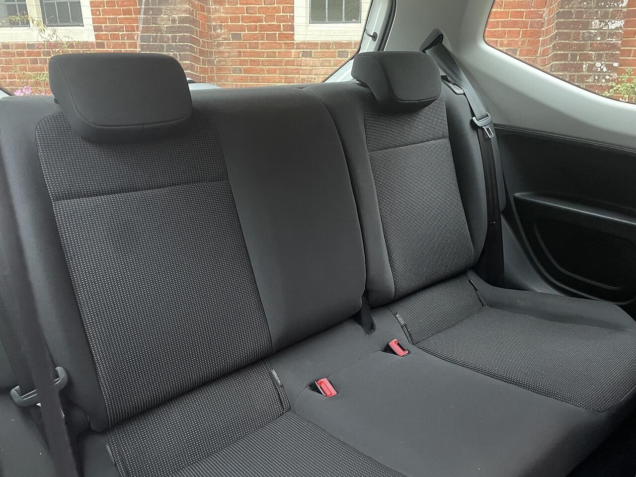 Used Volkswagen up! 2014 for sale - 76284444: Photo 38