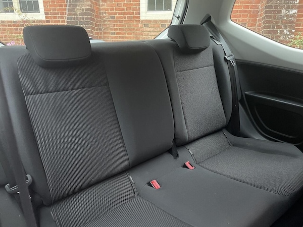 Used Volkswagen up! 2014 for sale - 76284444: Photo 8