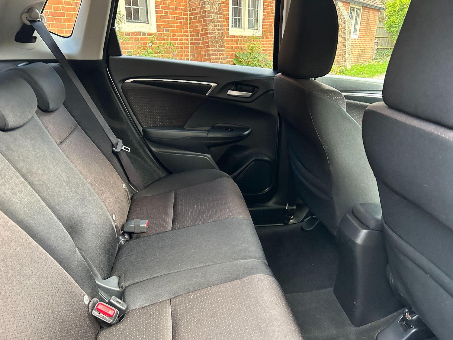 Used Honda Jazz 2015 for sale - 76991808: Photo 11