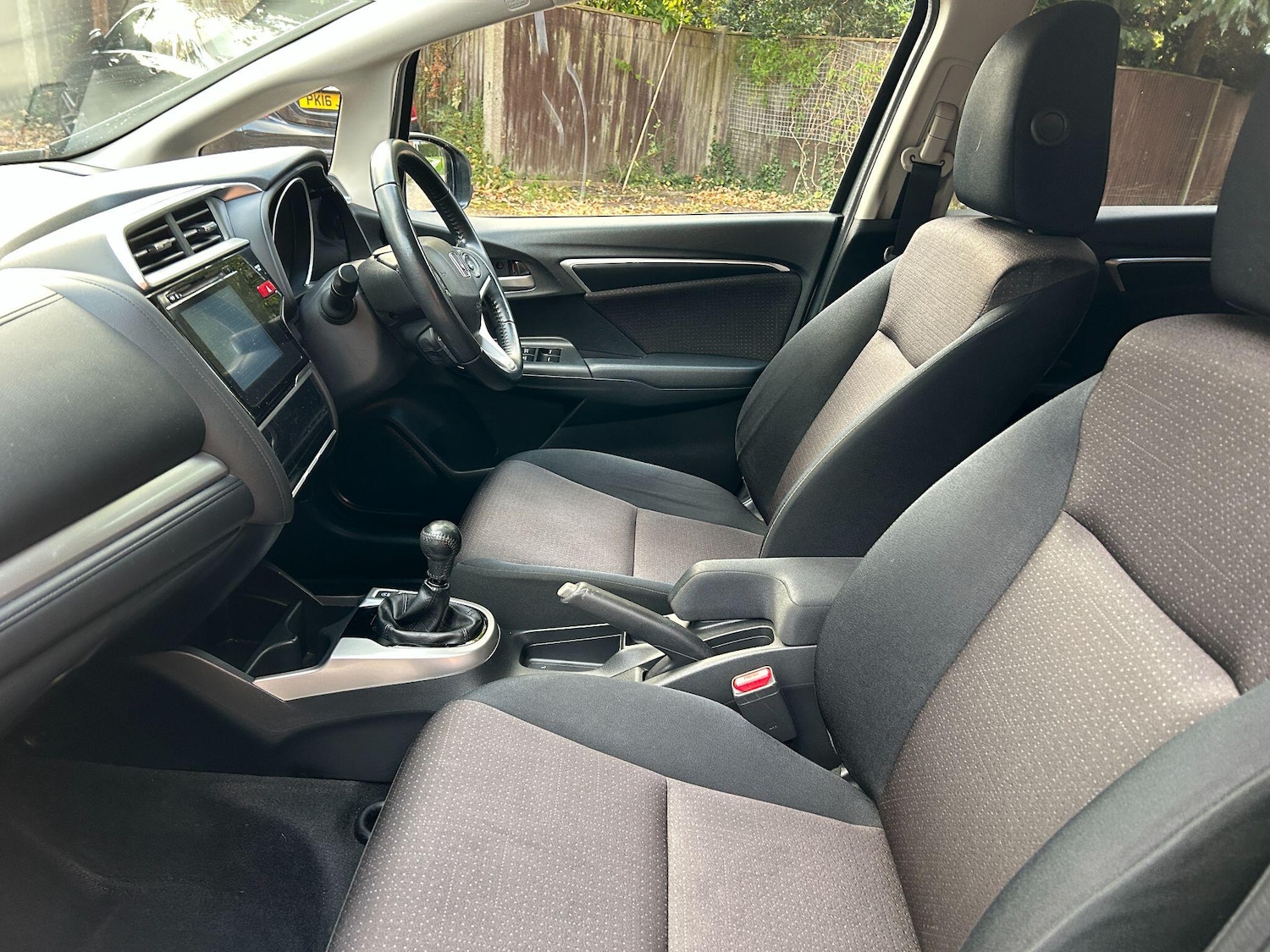 Used Honda Jazz 2015 for sale - 76991808: Photo 3