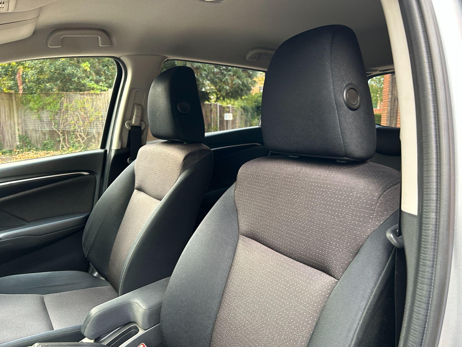 Used Honda Jazz 2015 for sale - 76991808: Photo 8