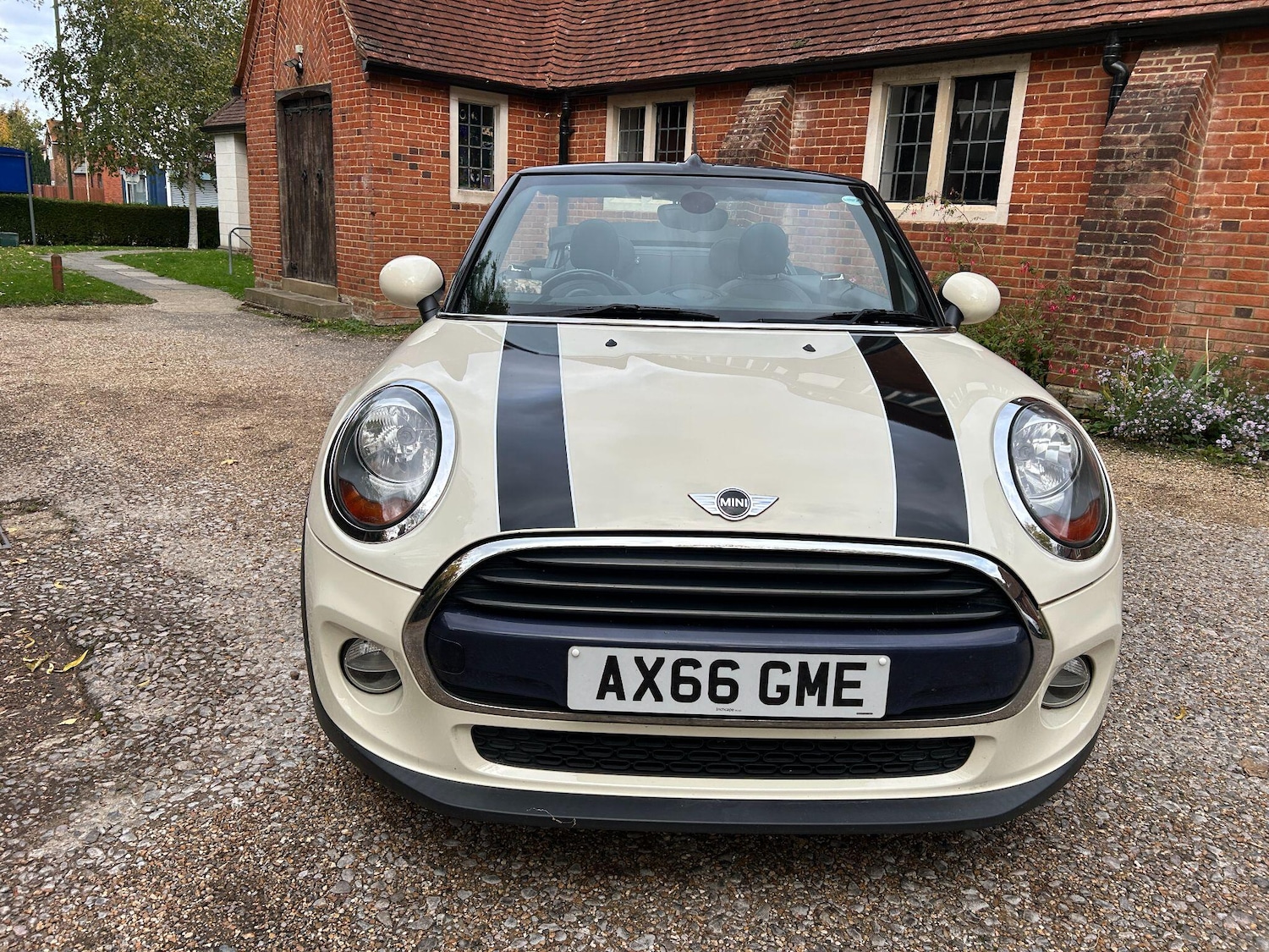 Used MINI Convertible 2017 for sale - 76389276: Photo 31