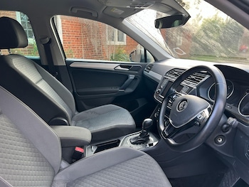 Used Volkswagen Tiguan 2016 for sale - 76423548: Photo