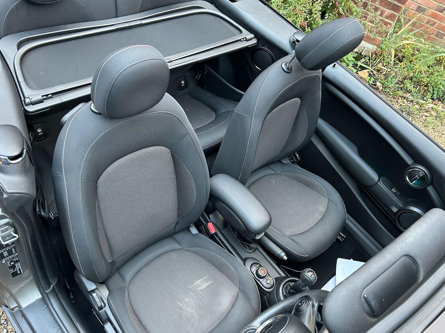 Used MINI Convertible 2018 for sale - 76644955: Photo 12