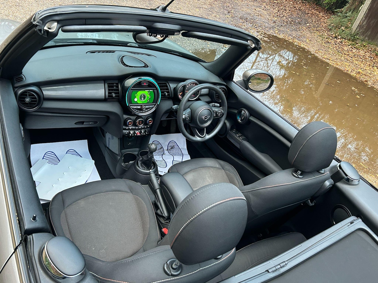 Used MINI Convertible 2018 for sale - 76644955: Photo 7