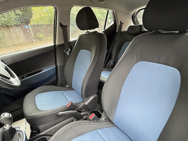 Used Hyundai i10 2016 for sale - 75978011: Photo 19