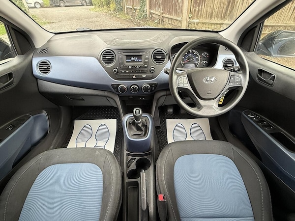 Used Hyundai i10 2016 for sale - 75978011: Photo 3