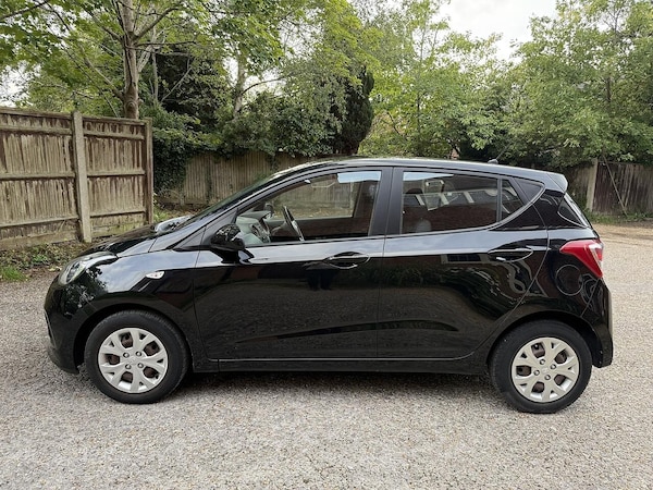 Used Hyundai i10 2016 for sale - 75978011: Photo 9