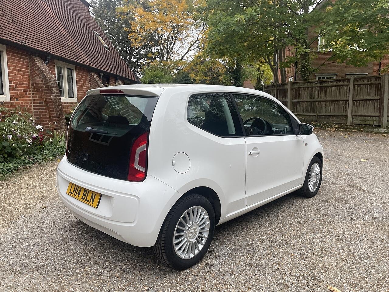 Used Volkswagen up! 2014 for sale - 76995362: Photo 23