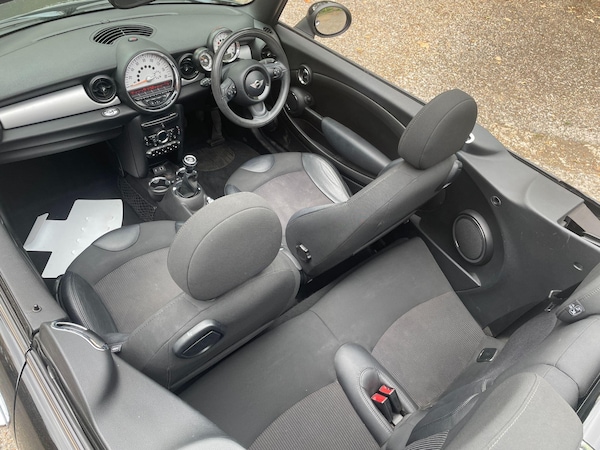 Used MINI Convertible 2013 for sale - 76295463: Photo 23