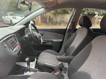 Used Kia Rio 2010 for sale - 76898298: Photo