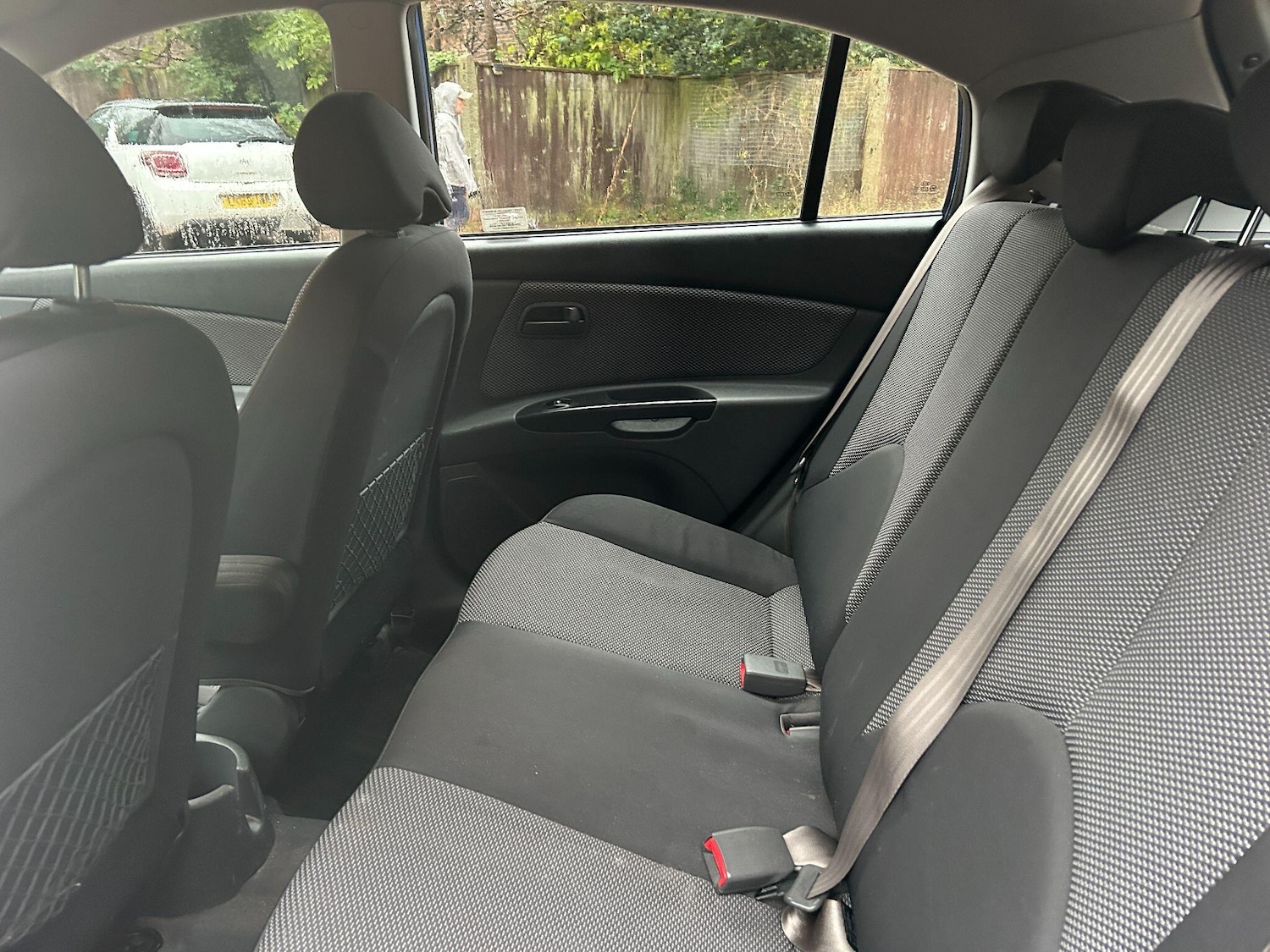 Used Kia Rio 2010 for sale - 76898298: Photo 9