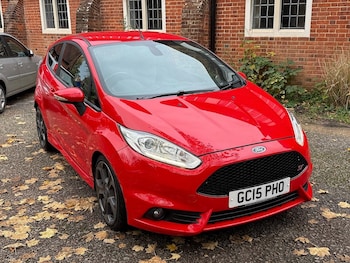 Used Ford Fiesta 2015 for sale - 76512538: Photo