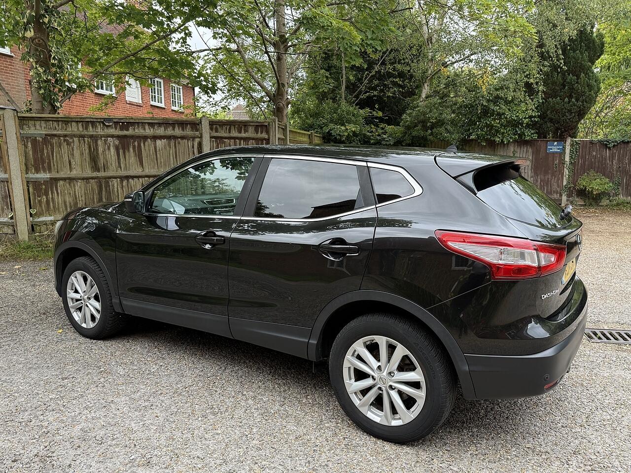 Used Nissan Qashqai 2014 for sale - 76020964: Photo 9