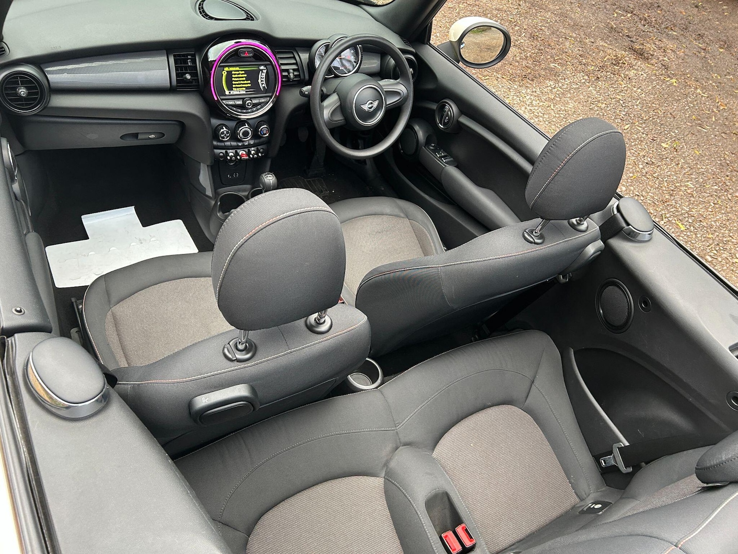 Used MINI Convertible 2016 for sale - 76742483: Photo 16