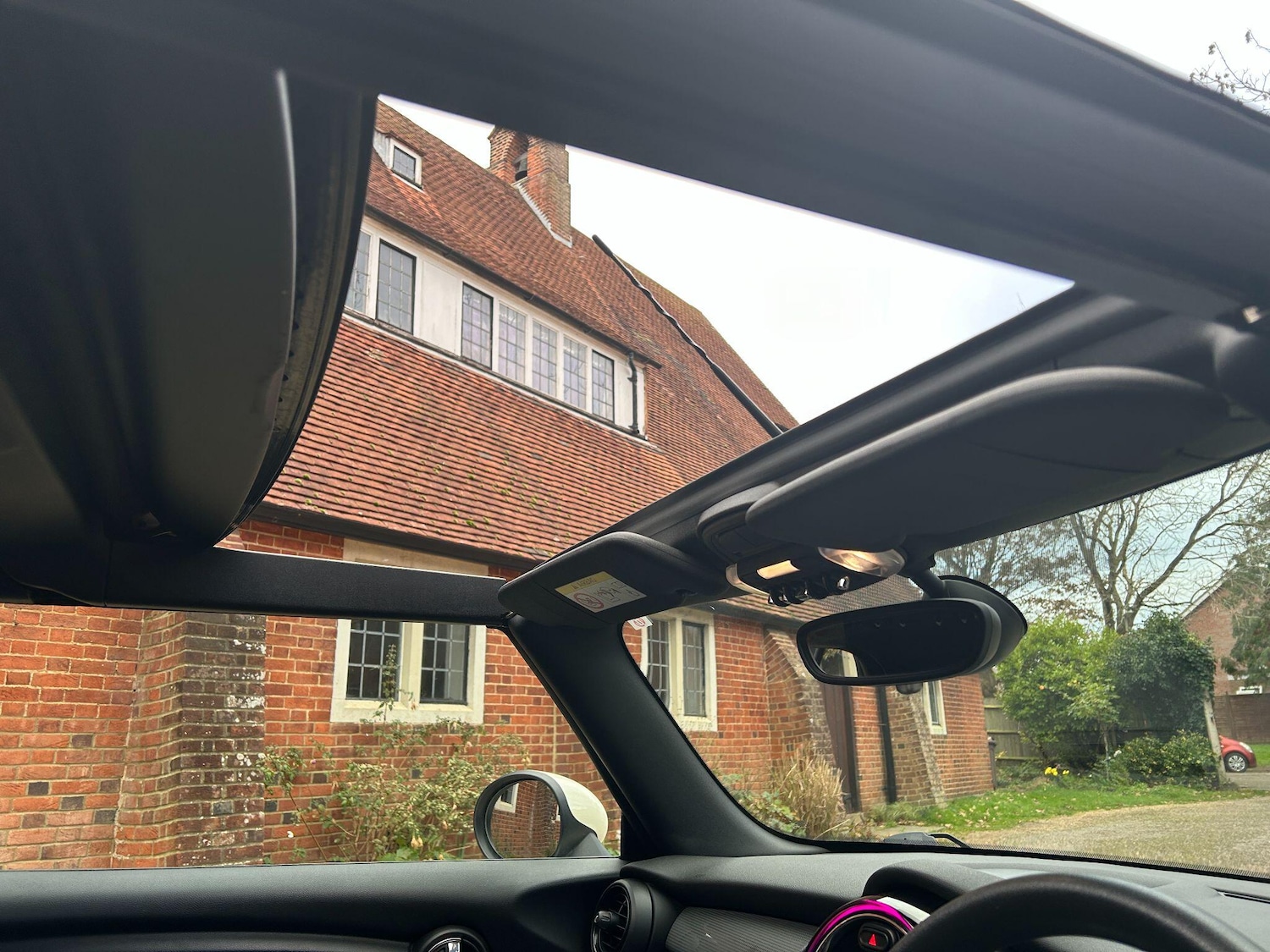 Used MINI Convertible 2016 for sale - 76742483: Photo 17