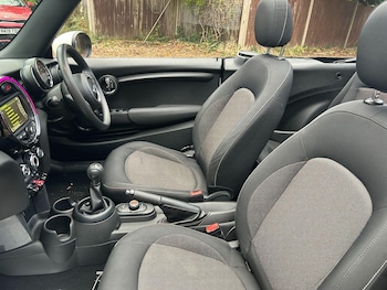 Used MINI Convertible 2016 for sale - 76742483: Photo