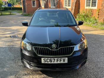 Used Skoda Fabia 2018 for sale - 76991746: Photo