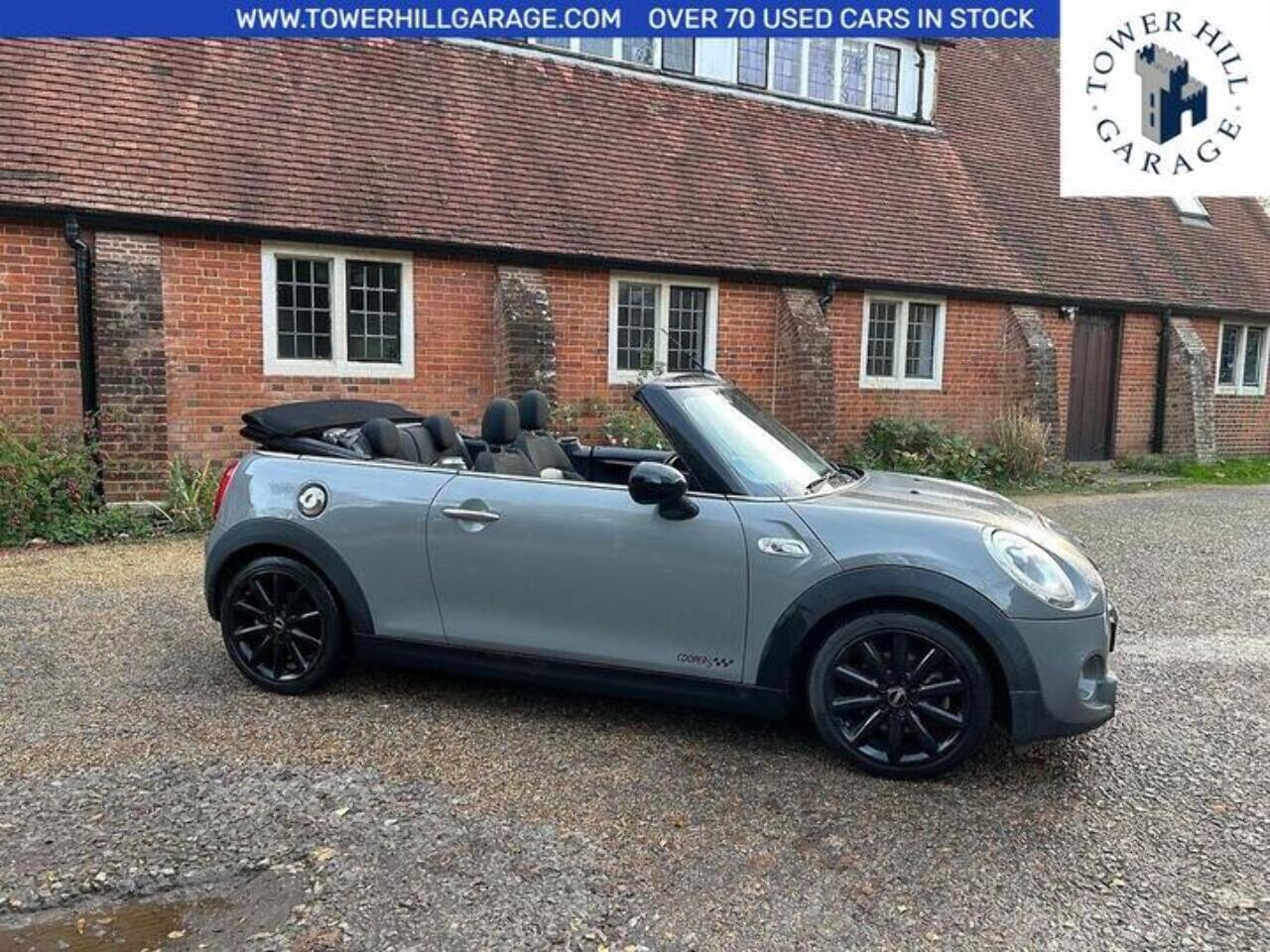 Used MINI Convertible 2017 for sale - 76926698: Photo 1