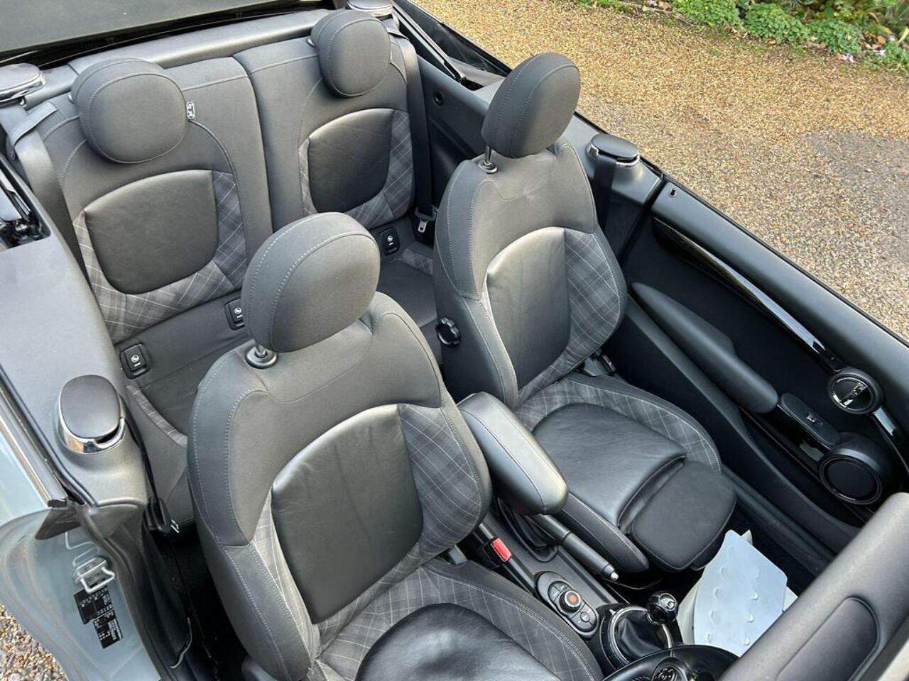 Used MINI Convertible 2017 for sale - 76926698: Photo 29